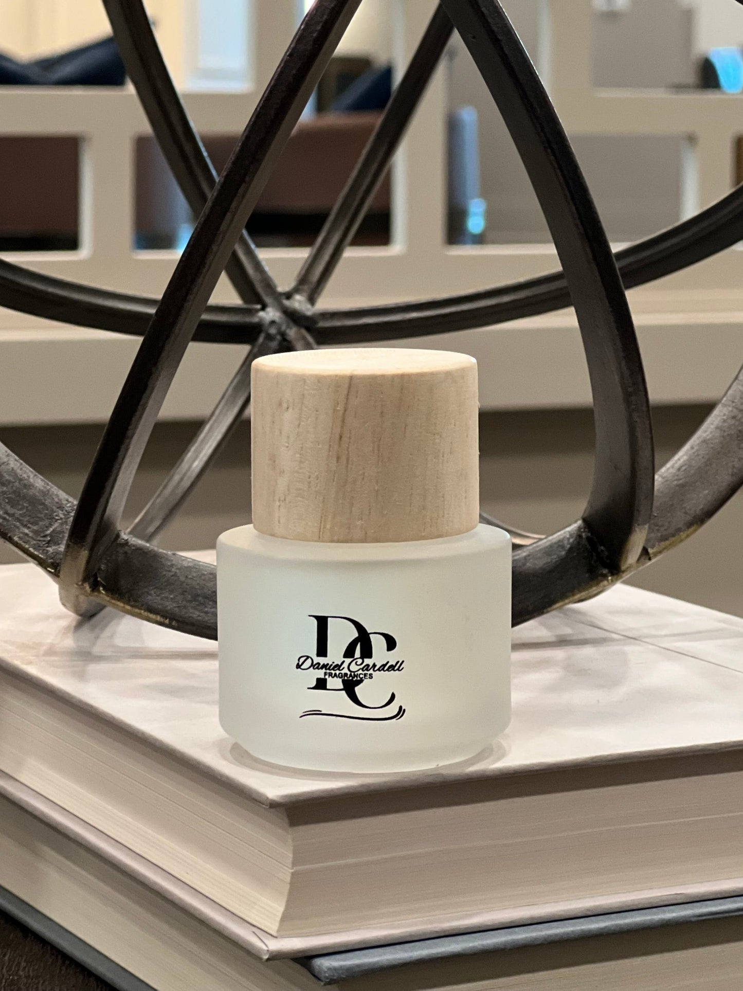 Nights in Dubai by Daniel Cardell Fragrances Daniel Cardell Fragrances