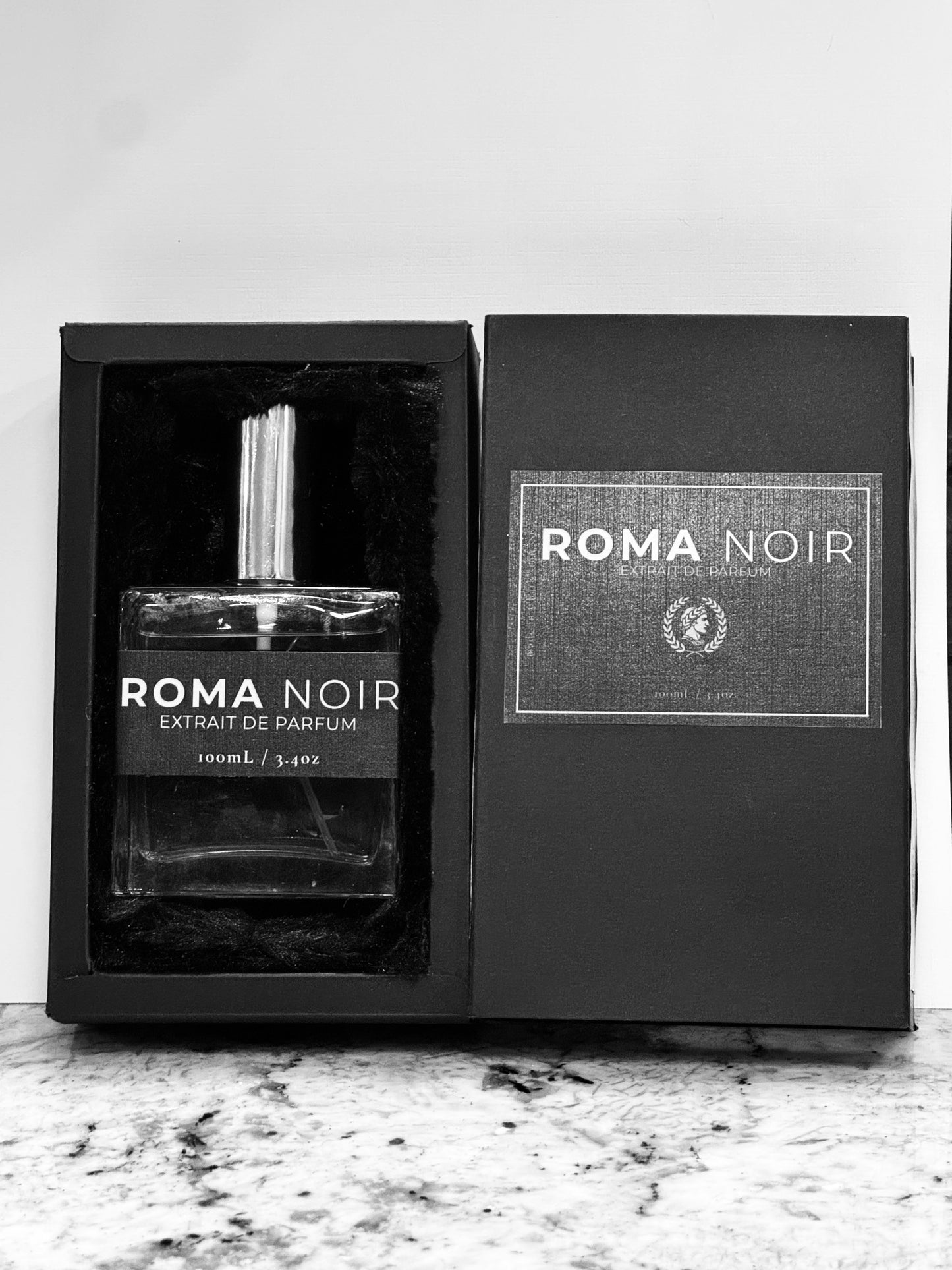 Roma Noir Extrait de Parfum Roma Parfum — Luxury Extrait de Parfum | Lasting Fragrance for Women & Men