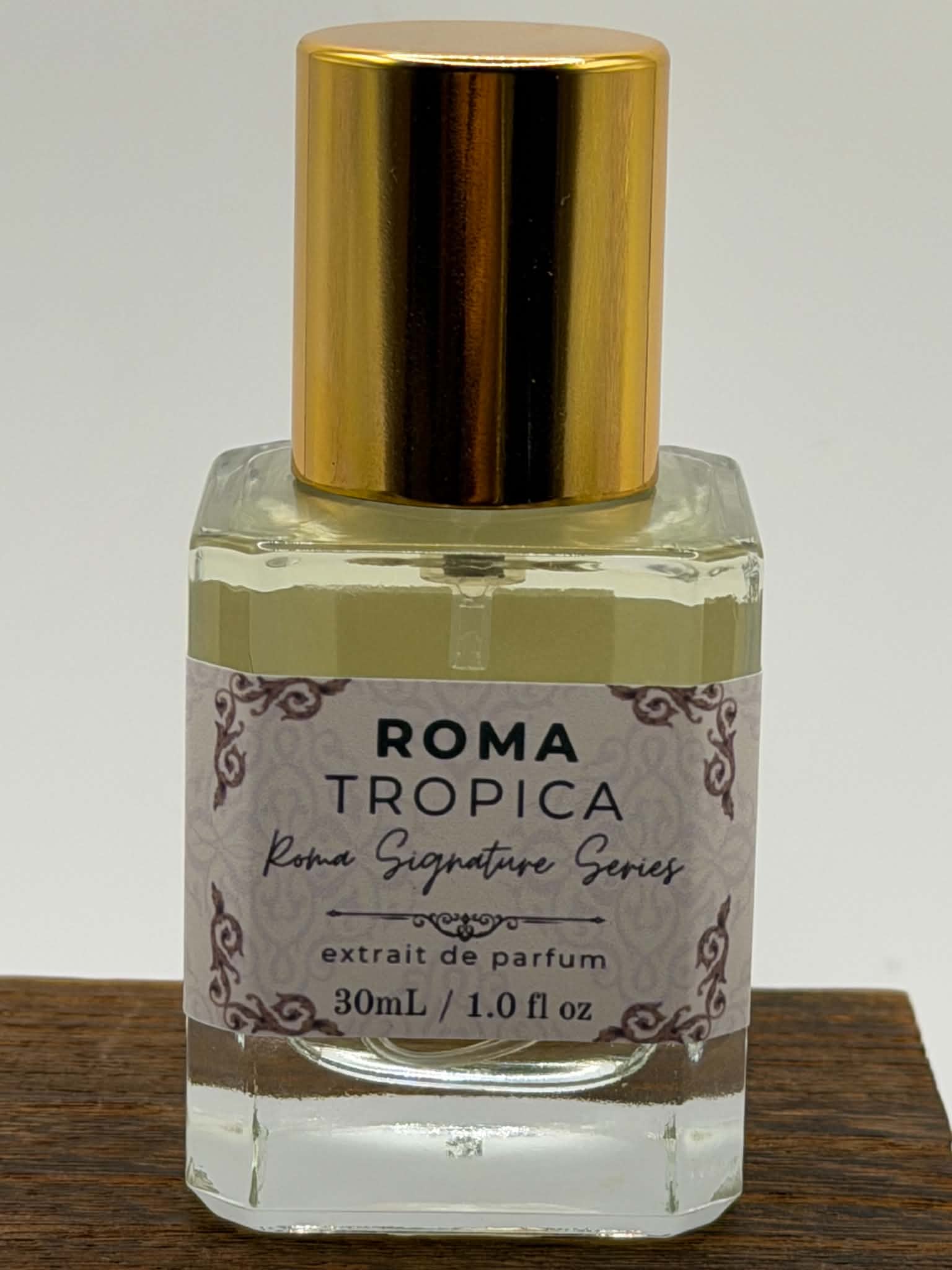 Roma Tropica 30mL Roma Parfum — Luxury Extrait de Parfum | Lasting Fragrance for Women & Men